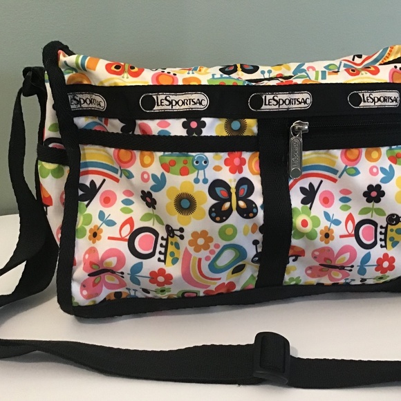 LeSportsac Shoulder Bag with small cosmetics bag. - Picture 1 of 5